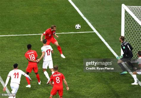 Harry Kane 2018 World Cup Photos and Premium High Res Pictures - Getty ...