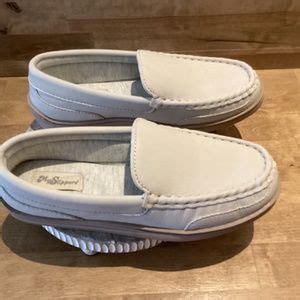 My Pillow | Shoes | My Pillow My Slippers Womens Ivory Leather Slipper Shoes Size 7 | Poshmark