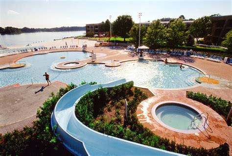 Disney Resort Hotels, Disney's Contemporary Resort - Pool With Slide - Bay Lake Tower, Walt ...