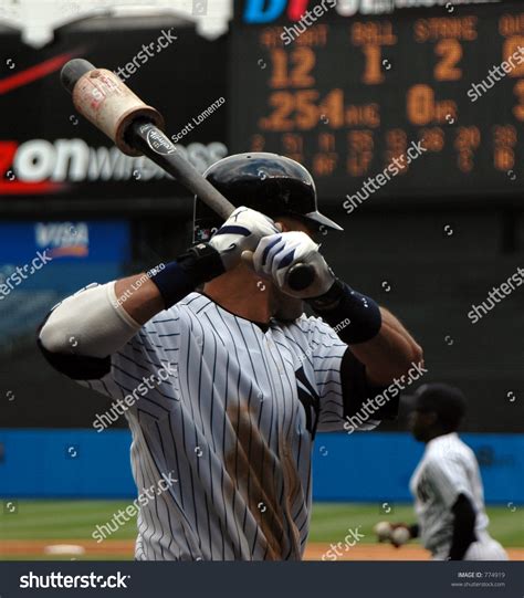 Derek Jeter Taking A Swing Stock Photo 774919 : Shutterstock