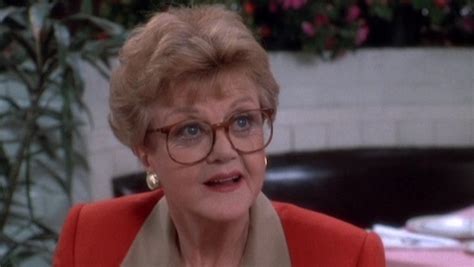 Angela Lansbury Reflects on her Murder, She Wrote Experience - VisionTV