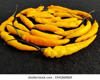 377 Capsicum Chinense Varieties Royalty-Free Photos and Stock Images | Shutterstock