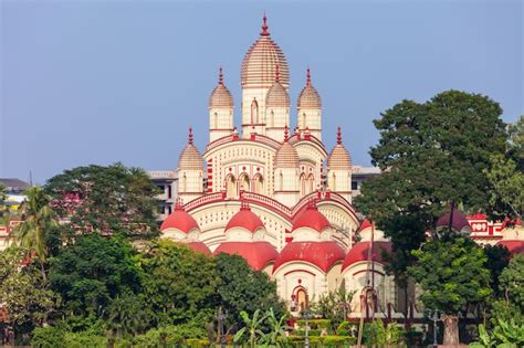 Dakshineswar kali temple | Premium Photo