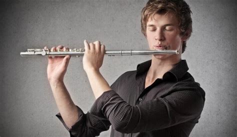 Advantages and Disadvantages of Playing Flute - MusicalHow