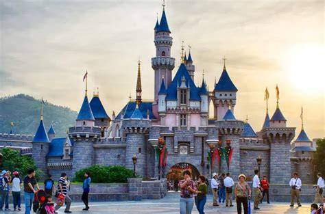 Disneyland at Christmas Hong Kong | TheSqua.re blog