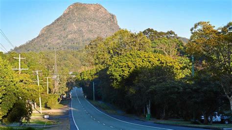 Hiker recovering in hospital after 4m fall | The Courier Mail