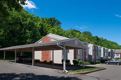 Chestnut Ridge - 3200 Chestnut Ridge Dr | Pittsburgh, PA Apartments for Rent | Rent.