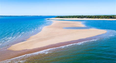 5 Best Beaches On The Aquitaine Coast | Simpson Travel