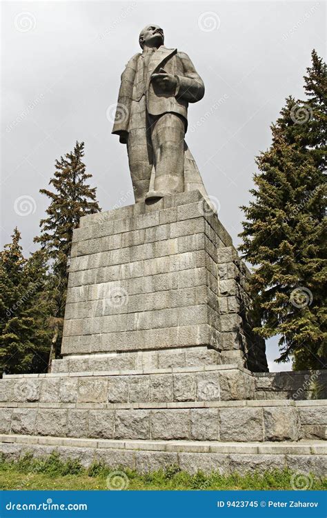 Statue Of Lenin In Moscow, Russia. Royalty Free Stock Photo - Image ...