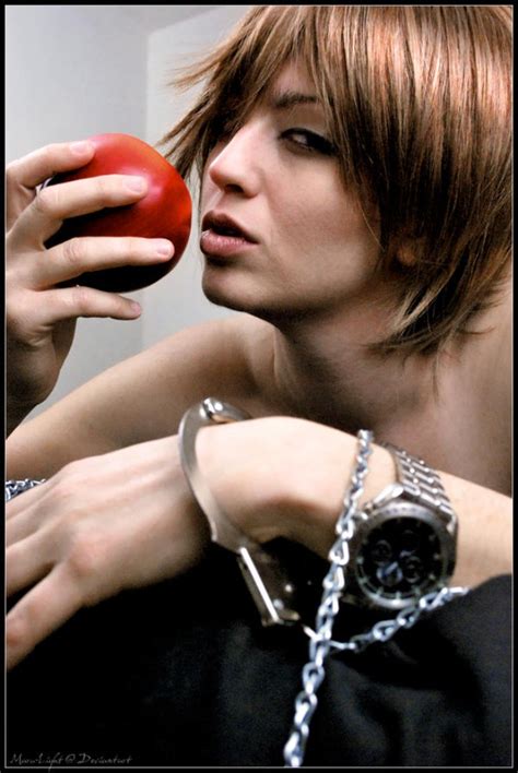 The 30 Best Light Yagami Cosplays We've Ever Seen (Most Beautiful/Best Looking) | Gamers Decide