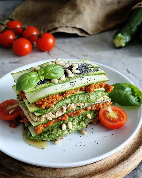 28 Raw Vegan Recipes For *All* The Nutrients You’re Craving Right Now ...