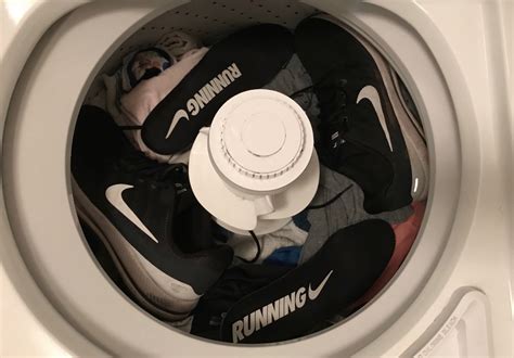 Can I Wash My Running Shoes in the Washing Machine?