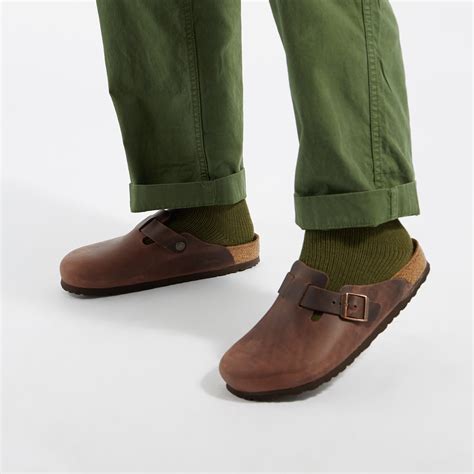 Men's Boston Clogs in Brown | Little Burgundy