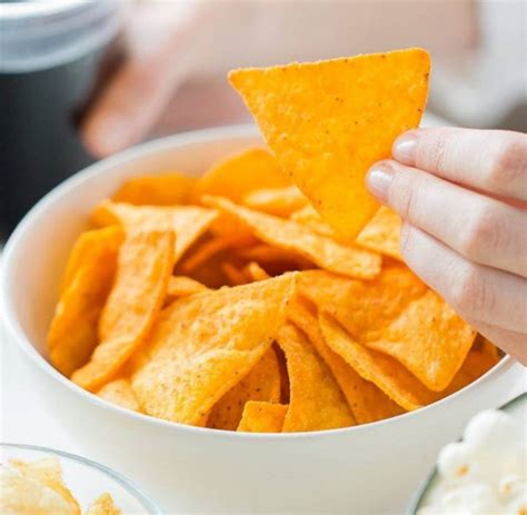 China Manufacturer Doritos Tortilla Triangle Chip Processing Line ...