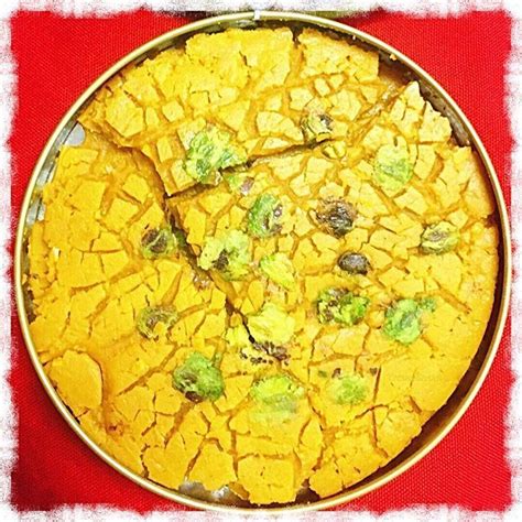 A sweet yellow surprise from Iran - yummylicious Sohan! A traditional ...