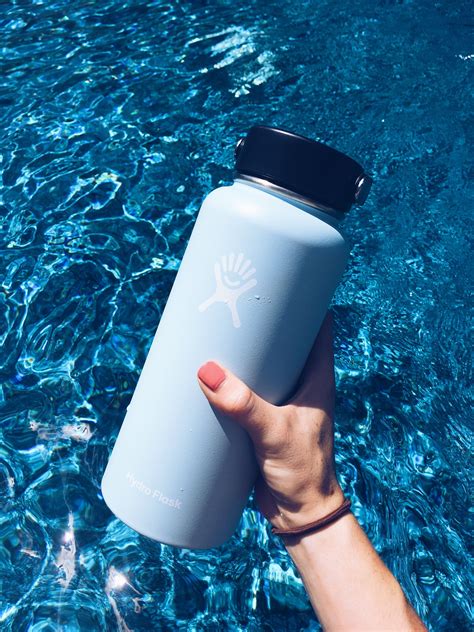 Hydration 💦 | Blue Hydroflask in 2021 | Hydroflask, Blue water bottles, Blue aesthetic