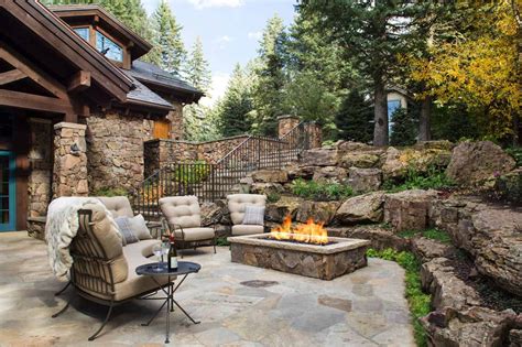 Mountain Cabin Landscaping Ideas | earth-base