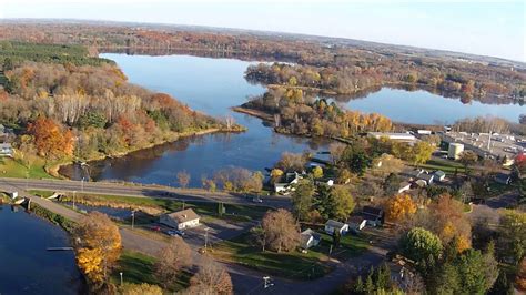 CUMBERLAND WISCONSIN IMAGES OF FALL MARTY PETERS PHANTOM DJI - YouTube