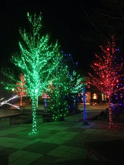 Christmas lights in Estes Park | Estes park, Christmas lights, Colorado