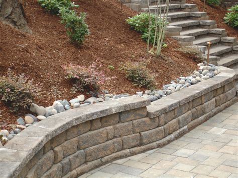 Pavestone Retaining Walls — Luxury Landscape Supply