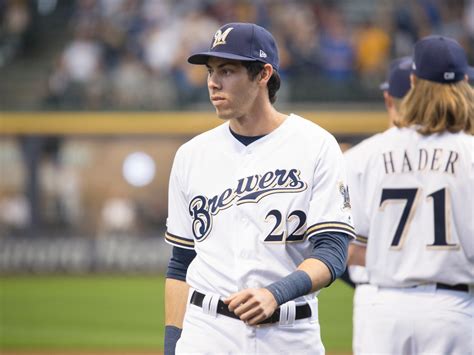 Christian Yelich out for the rest of the season with a fractured knee cap