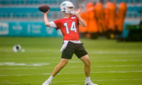 Dolphins’ 2023 training camp preview: QB Mike White