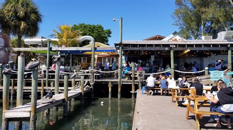 4 seafood restaurants in Sarasota, Bradenton named 'best in Florida'