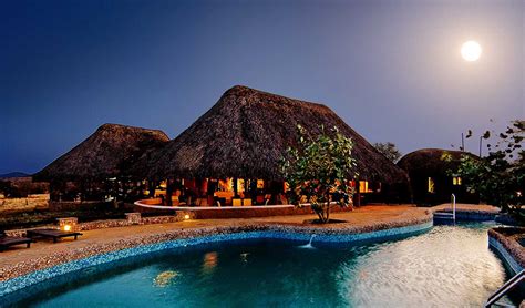 Sopa Lodges – Engatuny Luxury Safaris