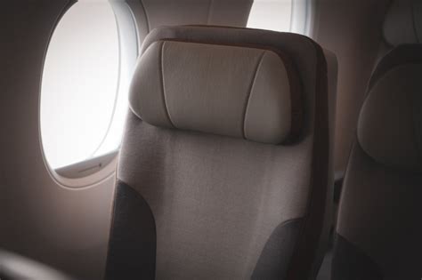 Starlux-Airlines-A350-Premium-Economy-Class-2 - SamChui.com