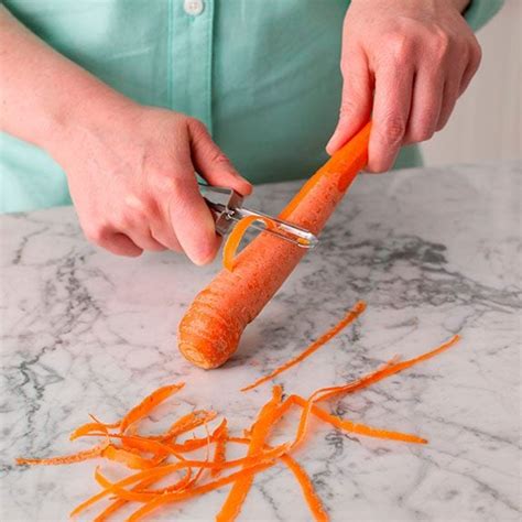 How to Peel Carrots (and Not Your Fingers) | Taste of Home