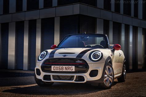 MINI John Cooper Works Convertible