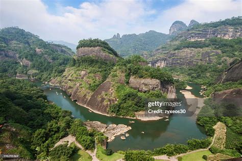 Wuyi Mountain High-Res Stock Photo - Getty Images