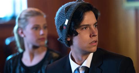 Cole Sprouse Wishes Radiohead Played During This "Riverdale" Scene ...