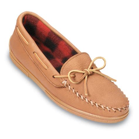 Men's Minnetonka Moccasins® Fleece-lined Moosehide Moc - 48630, Casual ...