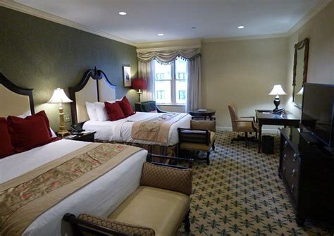 The Willard Hotel Intercontinental in D.C. Review