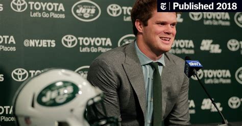 With the Jets, Sam Darnold Can Create His Own Legacy - The New York Times