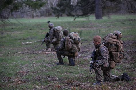 1st Recon conducts HAHO training at Fort Lewis-McChord > United States ...