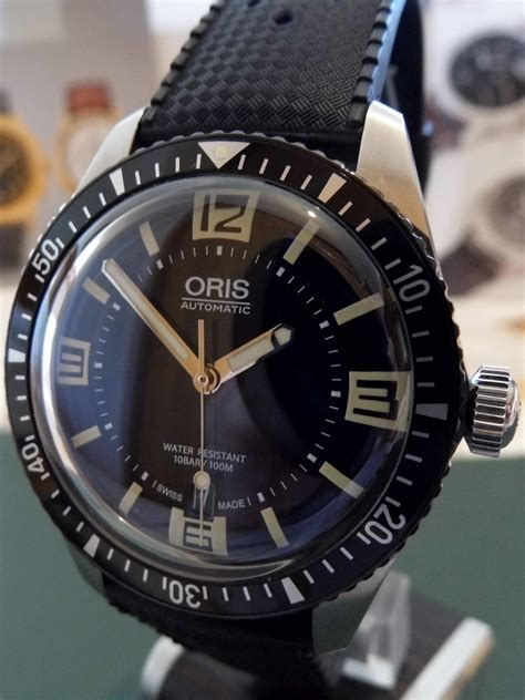 Oris 65 Divers, Black Dial, Rubber Strap