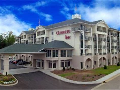 Holiday Inn Express Sevierville Tn Nascar Drive : 121 nascar dr ...