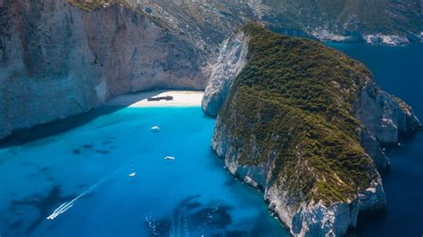 Zakynthos | Boat Trips & A Shipwreck - YouTube