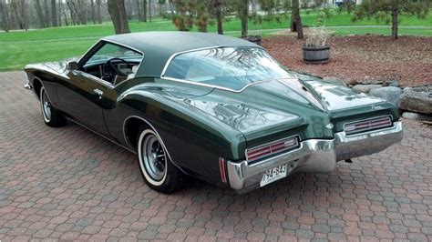 Most Controversial Cars of All Time: 1971-73 Buick Boattail Riviera ...