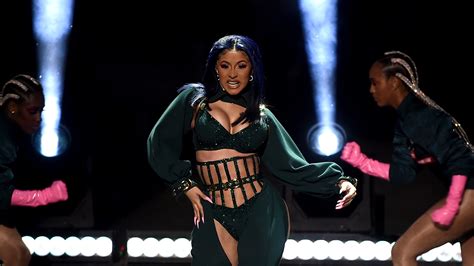 Cardi B Gave Offset A Spicy Lap Dance At The BET Awards—Hot Damn ...