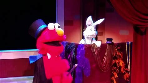 Sesame Place - Elmo The Musical Halloween Special - YouTube