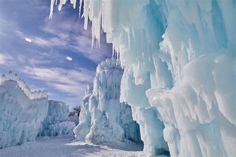 Where To See Amazing Ice Castles in Minnesota