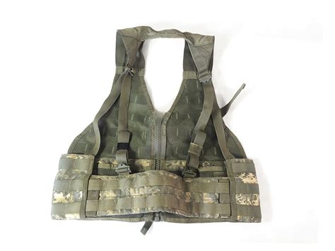 MOLLE II Fighting Load Carrier Vest - Smiths Surplus and Supply