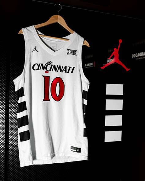 Cincinnati Bearcats 2023-24 Jerseys