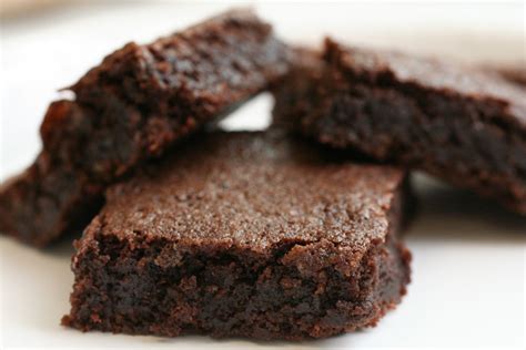 The Wife of a Dairyman ~ Churned in Cali: The Best Brownies