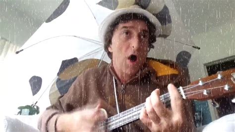 Singing In The Rain - ukulele cover - YouTube