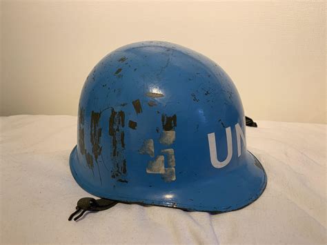 [Original] United Nations helmet identification : r/Militariacollecting