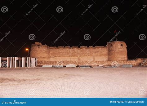 The Ancient Arad Fort at Night, Manama, Bahrain Stock Image - Image of celebration, kingdom ...